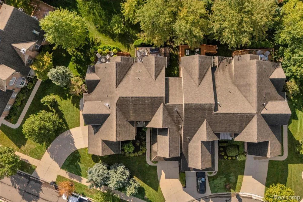 44665 Broadmoor Circle #137 Northville Township, MI 48168