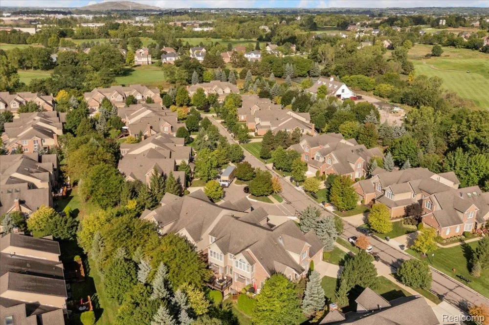 44665 Broadmoor Circle #137 Northville Township, MI 48168