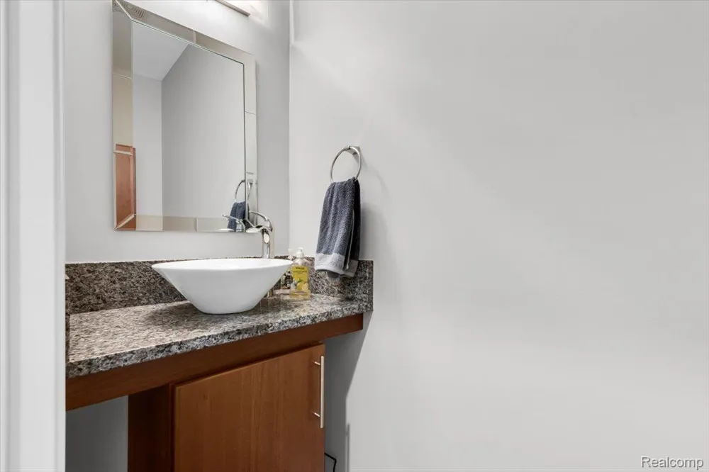 44665 Broadmoor Circle #137 Northville Township, MI 48168