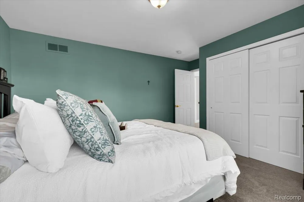 44665 Broadmoor Circle #137 Northville Township, MI 48168