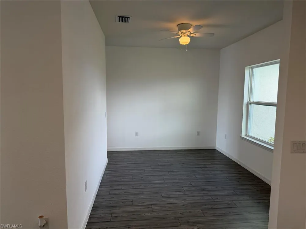 916 NW 3rd Avenue Cape Coral, FL 33993