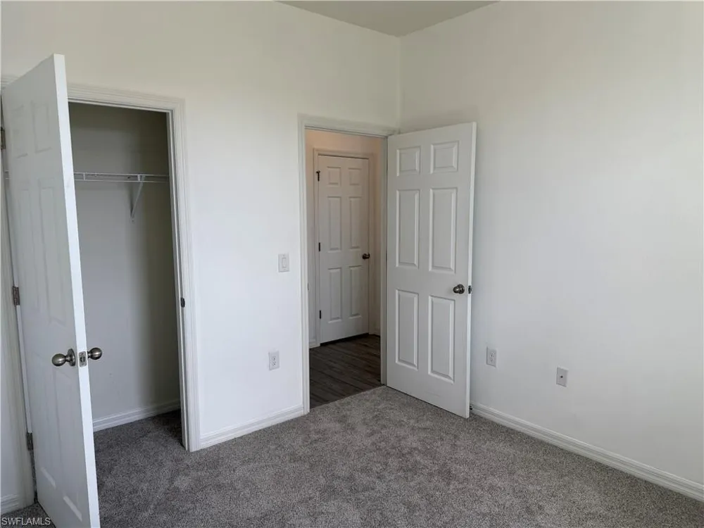 916 NW 3rd Avenue Cape Coral, FL 33993