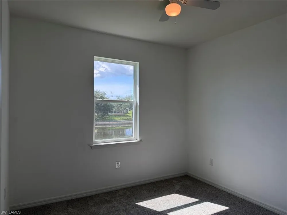 916 NW 3rd Avenue Cape Coral, FL 33993