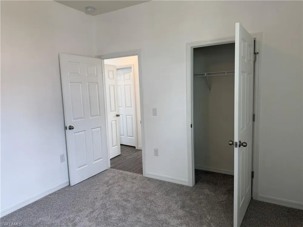 916 NW 3rd Avenue Cape Coral, FL 33993