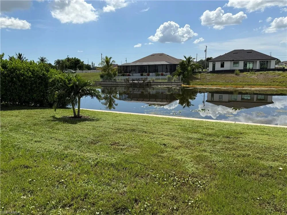 916 NW 3rd Avenue Cape Coral, FL 33993