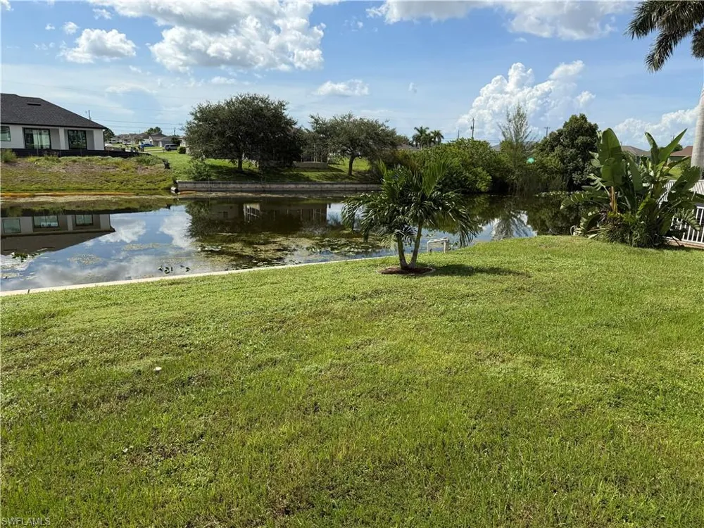916 NW 3rd Avenue Cape Coral, FL 33993