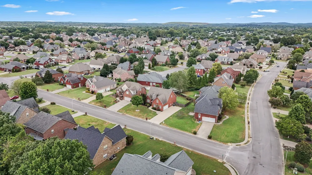 1921 Walking Dr Murfreesboro, TN 37130