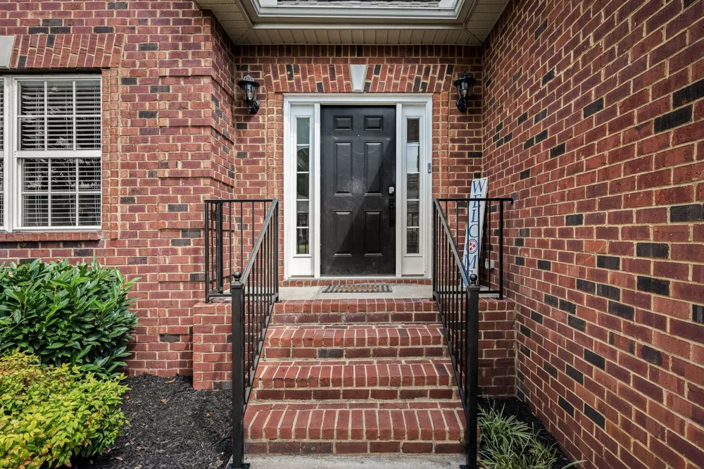 1921 Walking Dr Murfreesboro, TN 37130