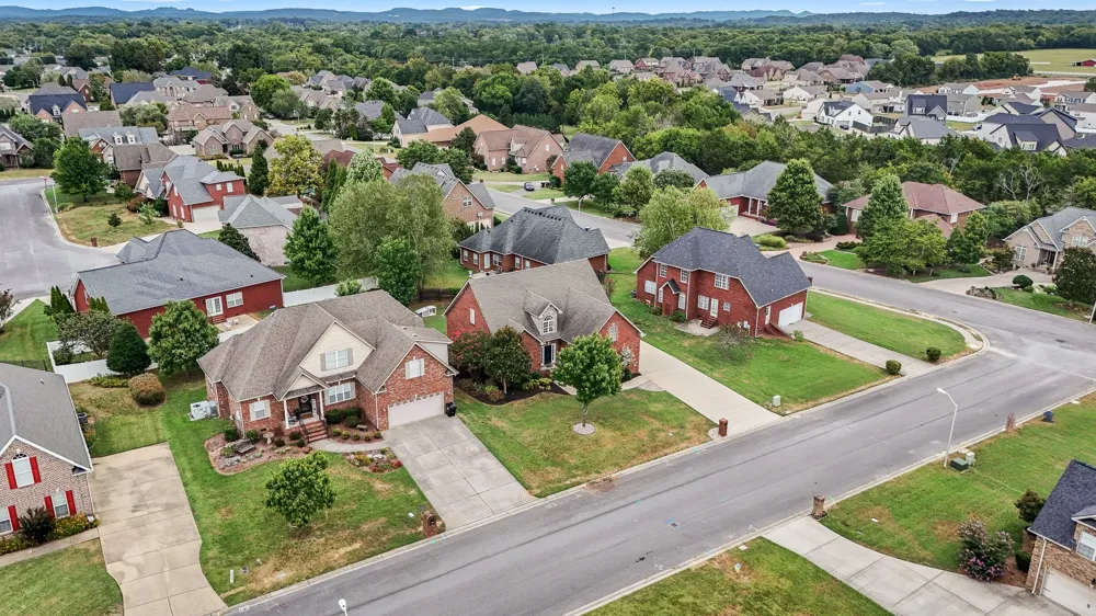 1921 Walking Dr Murfreesboro, TN 37130