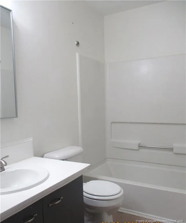 1014 Brookhollow Drive #4 Fayetteville, NC 28314