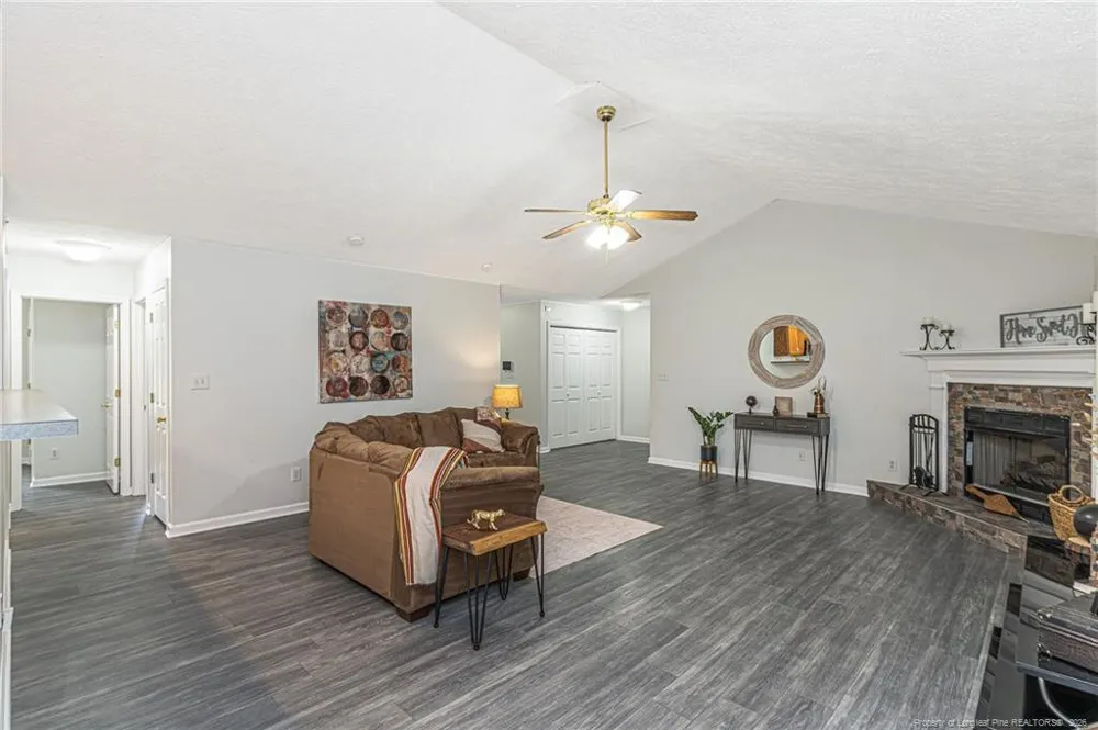 2921 Brookberry Court Fayetteville, NC 28306