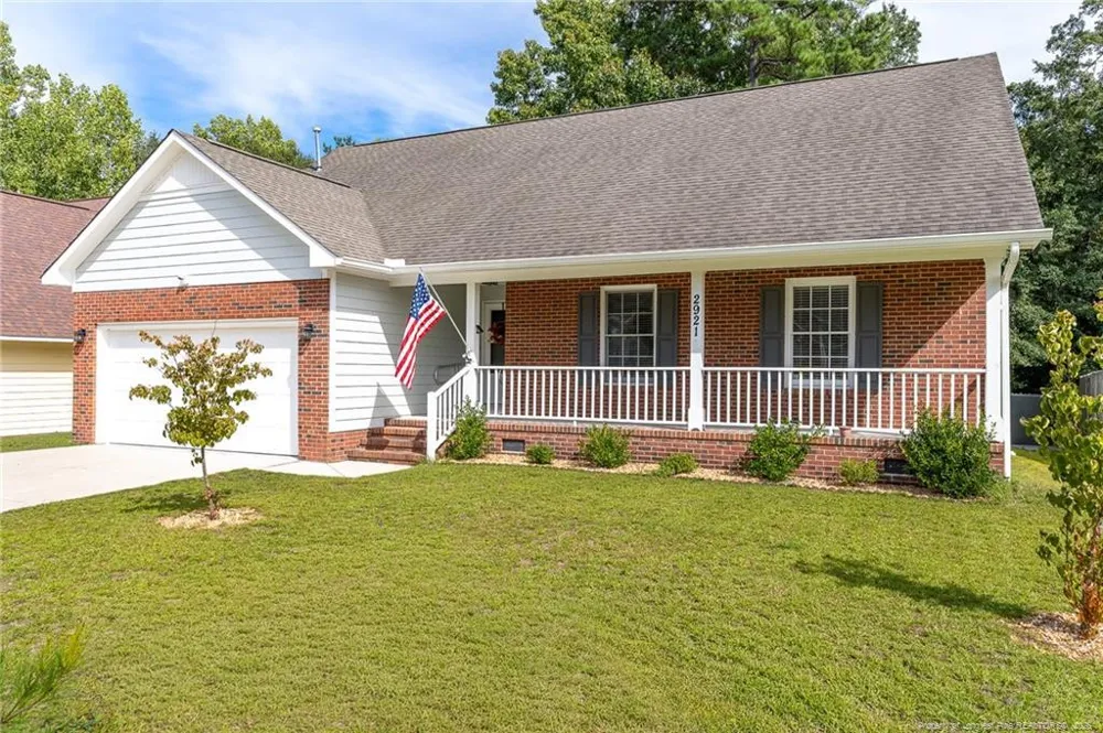 2921 Brookberry Court Fayetteville, NC 28306