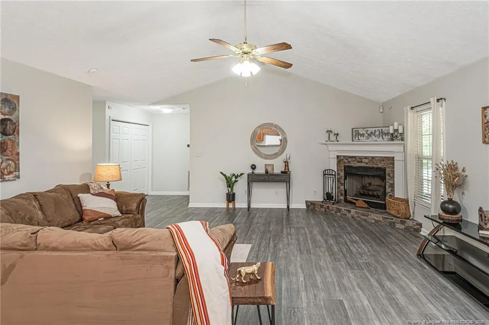 2921 Brookberry Court Fayetteville, NC 28306