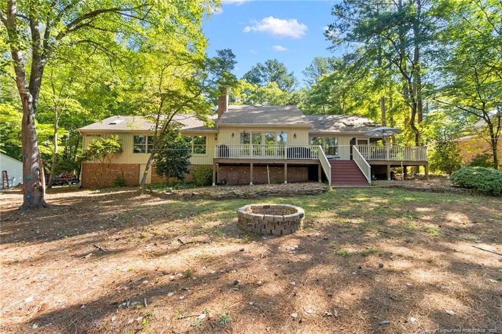 1903 Wedgewood Drive Sanford, NC 27332