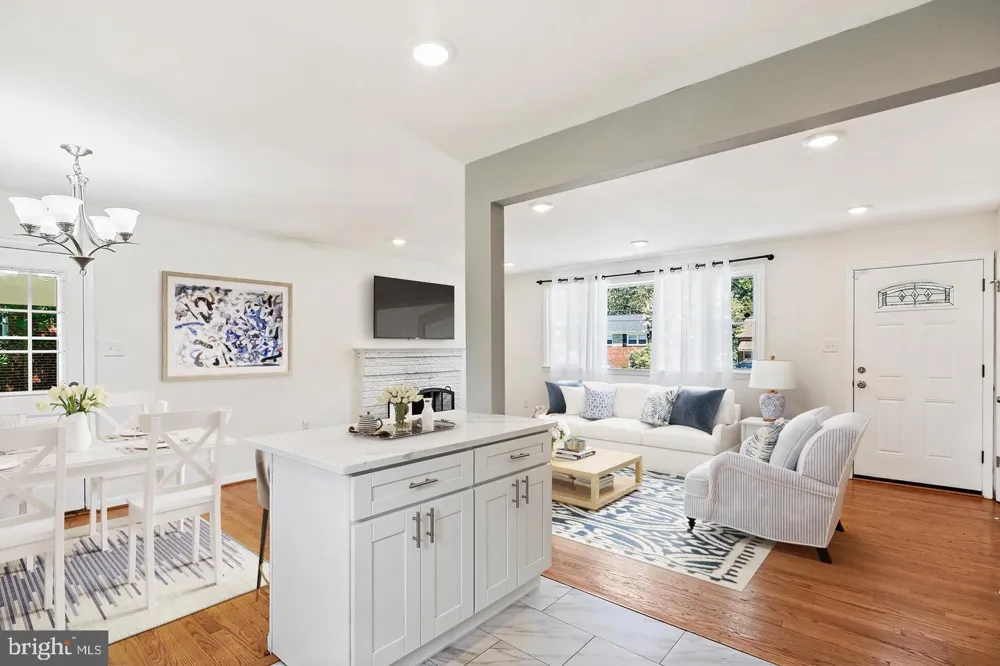 8305 BERNARD DRIVE Fort Washington, MD 20744