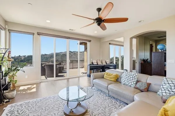 204 Princessa Lane Pismo Beach, CA 93449