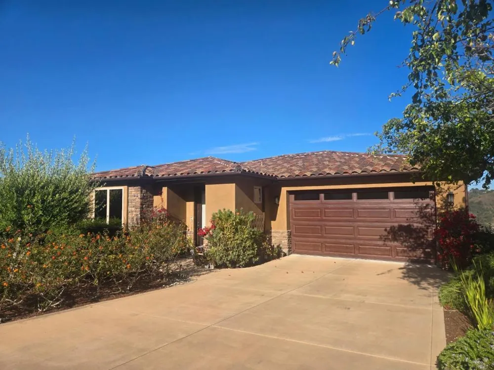 204 Princessa Lane Pismo Beach, CA 93449
