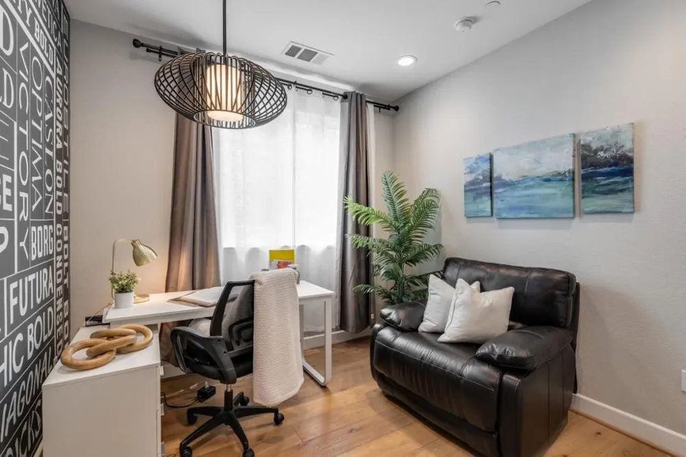 403 Neves Road San Mateo, CA 94403
