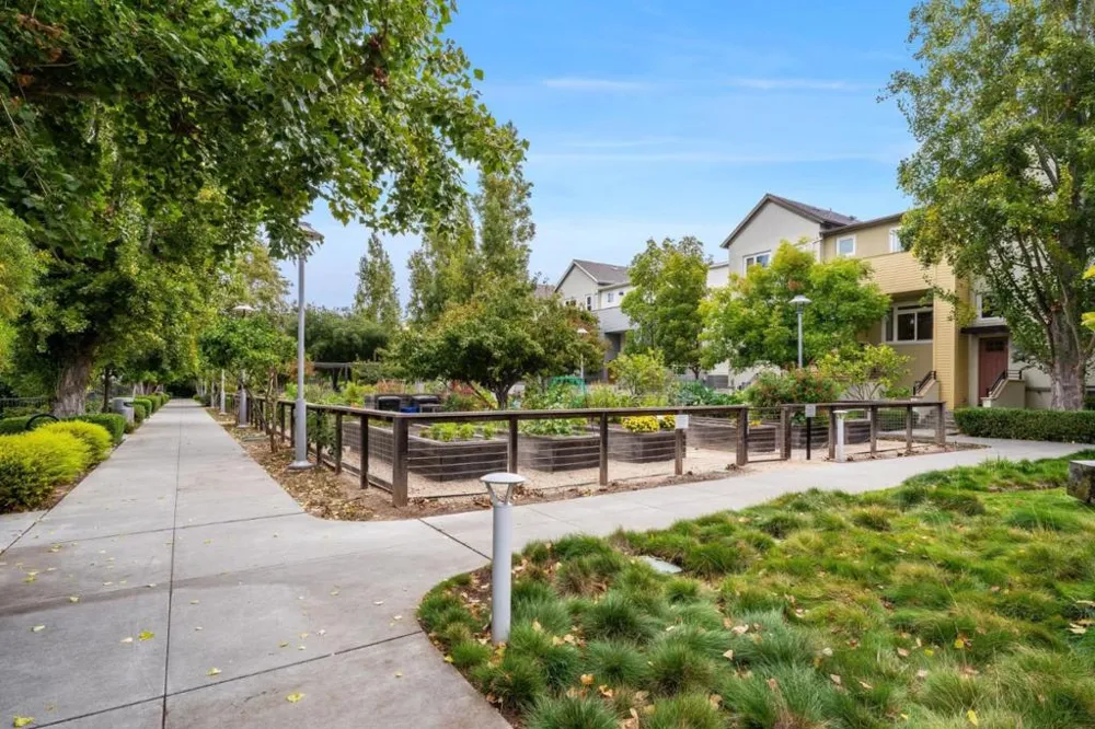 403 Neves Road San Mateo, CA 94403
