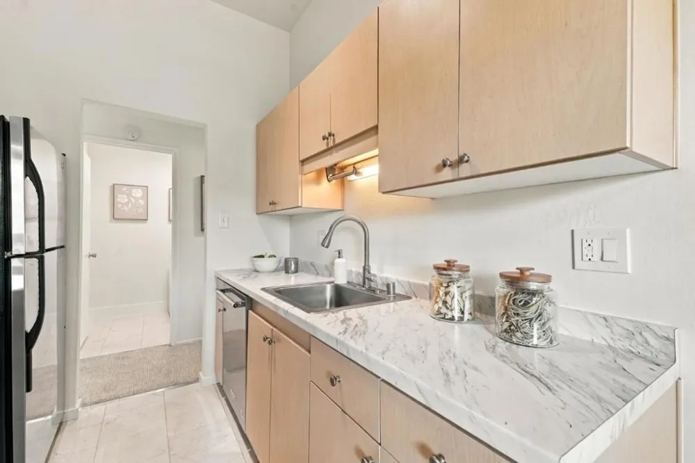 1170 Foster City Boulevard #308 Foster City, CA 94404