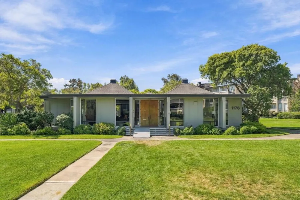 1170 Foster City Boulevard #308 Foster City, CA 94404
