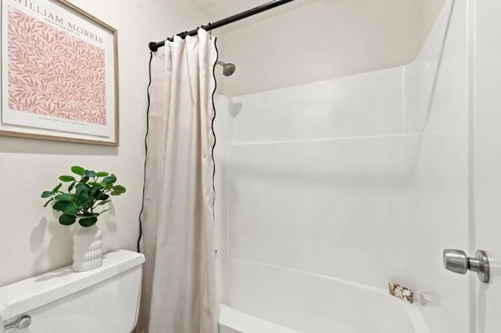 1170 Foster City Boulevard #308 Foster City, CA 94404