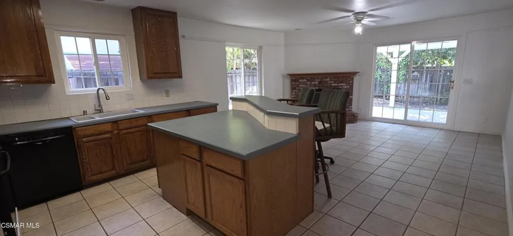 143 Timber Road Thousand Oaks, CA 91320