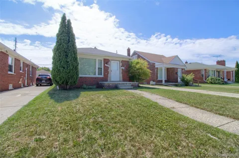 17084 Stricker Avenue