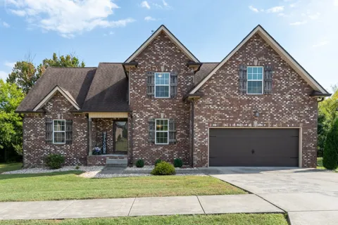 202 Hickory Pointe Dr
