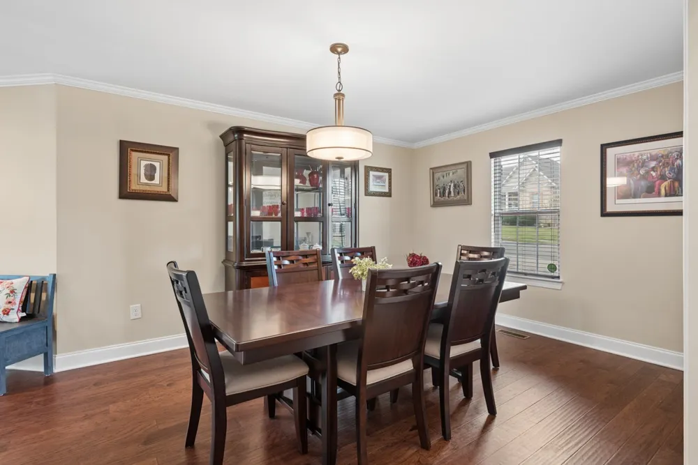 202 Hickory Pointe Dr Lebanon, TN 37087