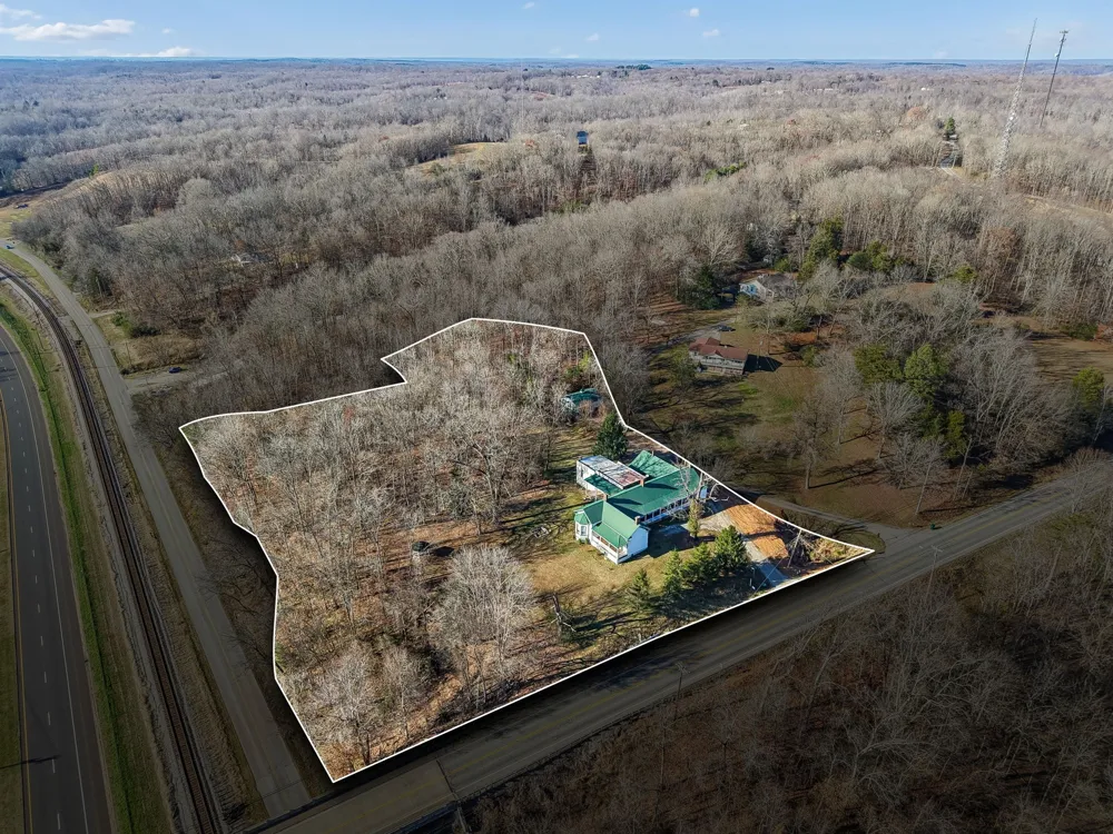 375 Highway 13 Waverly, TN 37185