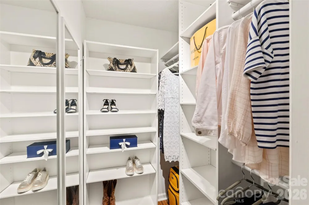 2508 Stradbrook Drive #B Charlotte, NC 28210
