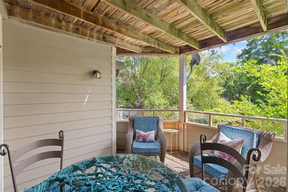2508 Stradbrook Drive #B Charlotte, NC 28210