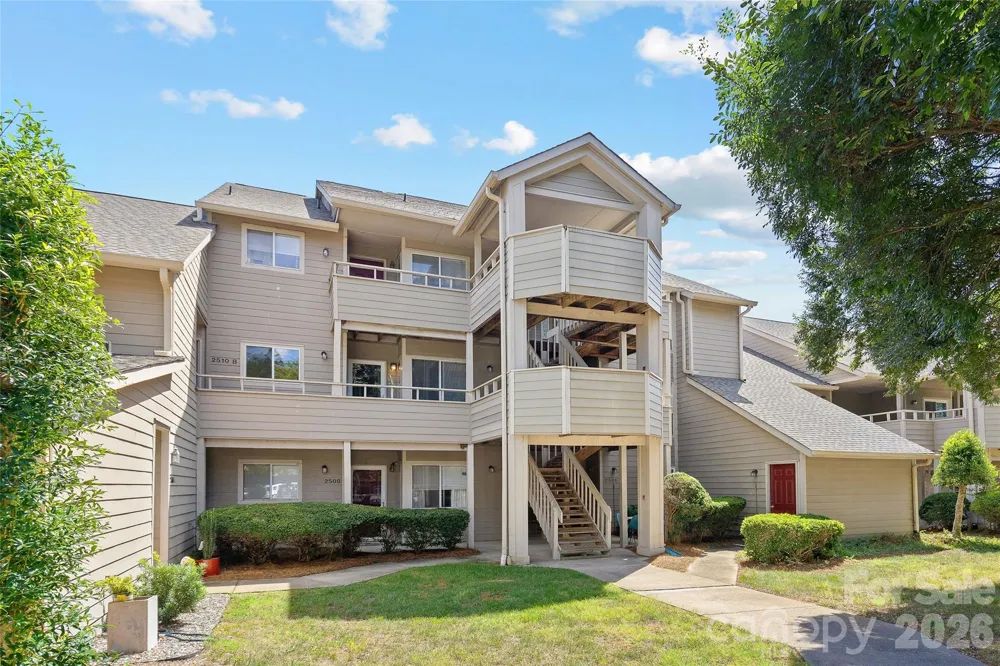 2508 Stradbrook Drive #B Charlotte, NC 28210