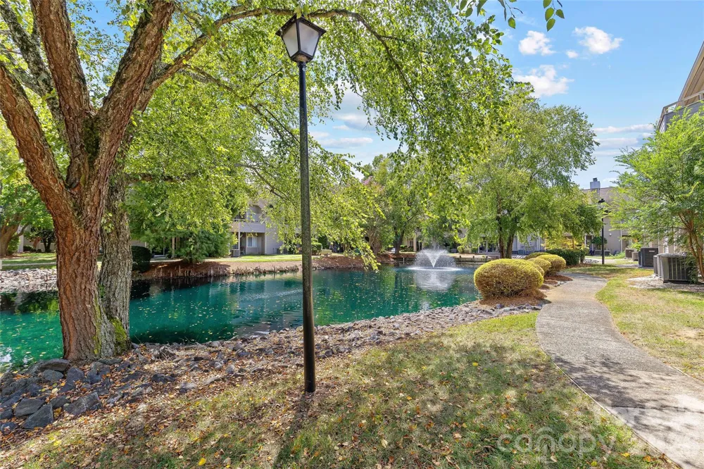 2508 Stradbrook Drive #B Charlotte, NC 28210