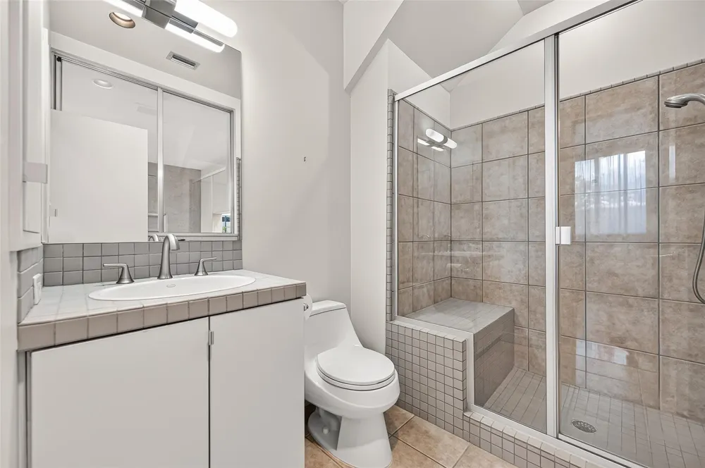 1634 Marshall Street Houston, TX 77006