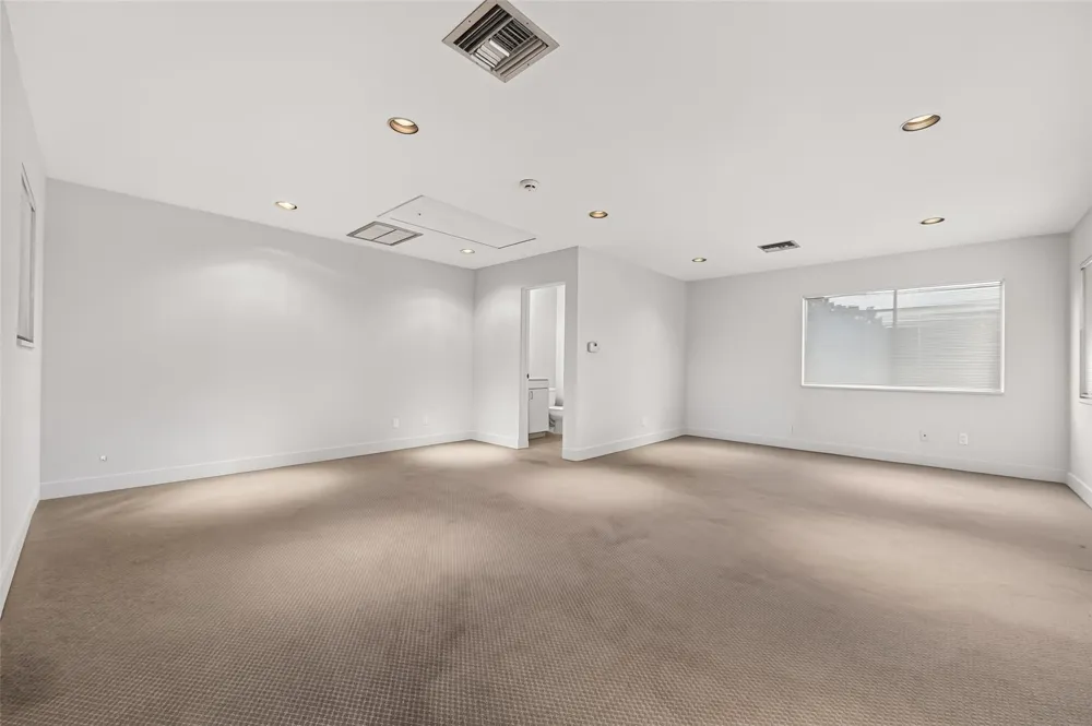 1634 Marshall Street Houston, TX 77006