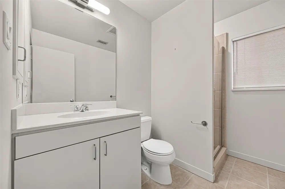1634 Marshall Street Houston, TX 77006