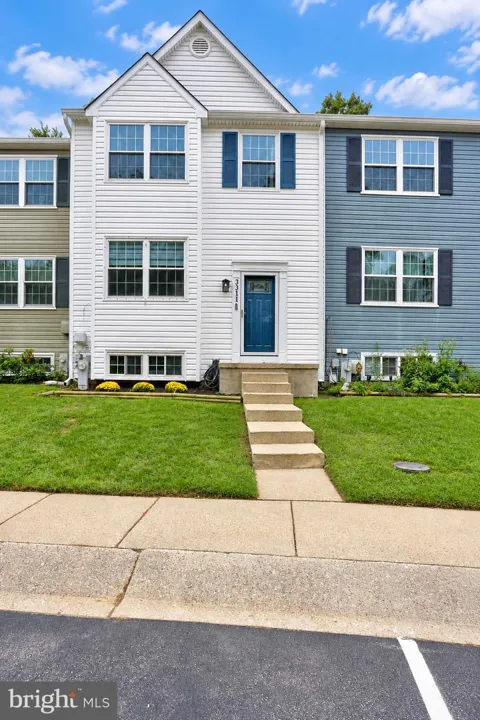 3311 PESCARA COURT