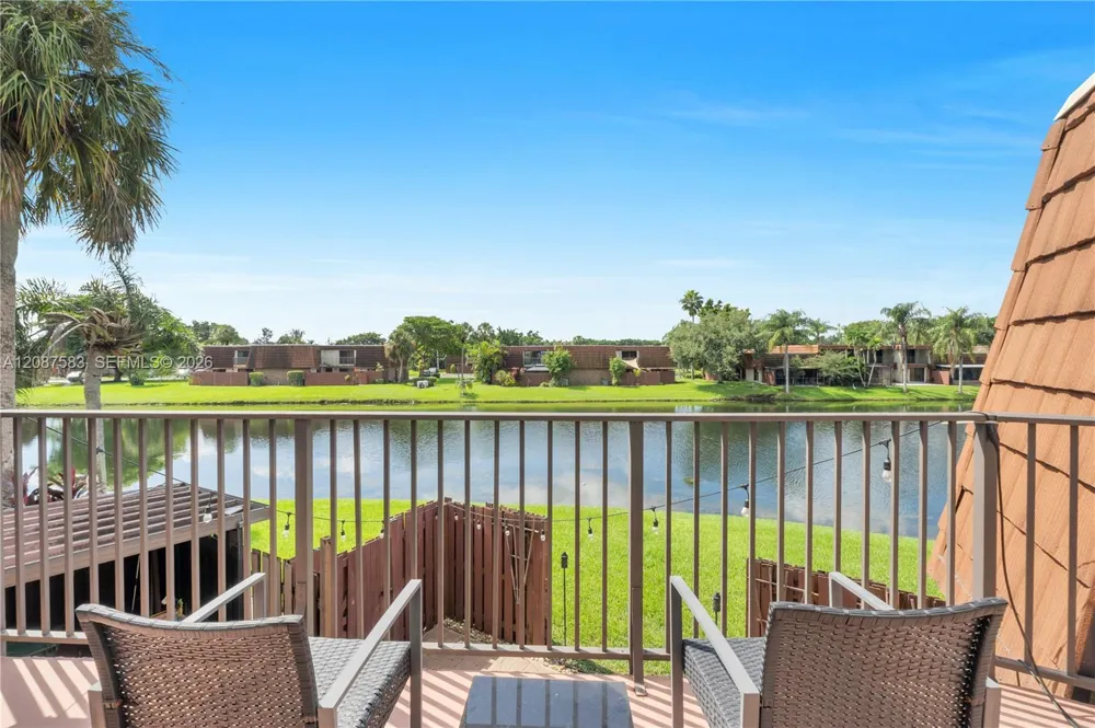 11882 SW 12th Pl Davie, FL 33325
