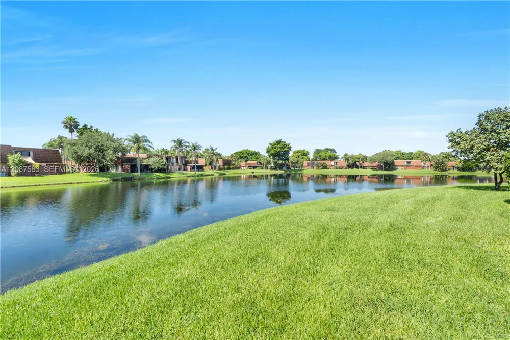 11882 SW 12th Pl Davie, FL 33325