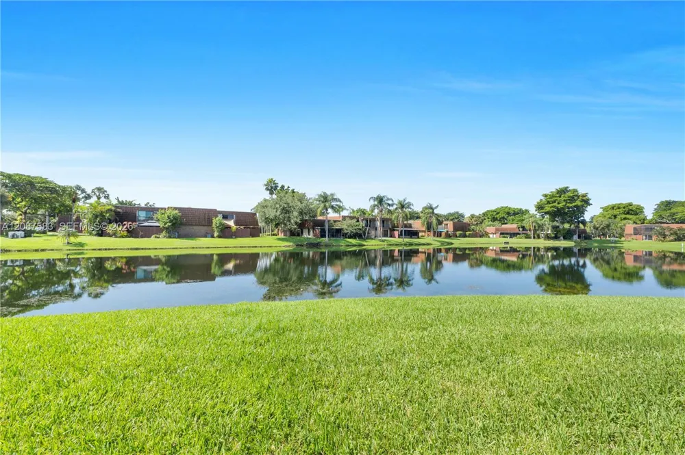11882 SW 12th Pl Davie, FL 33325