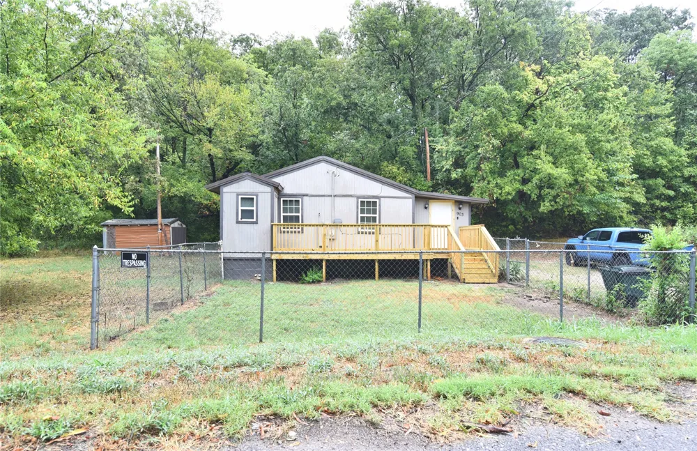 903 Industrial Avenue Sand Springs, OK 74063