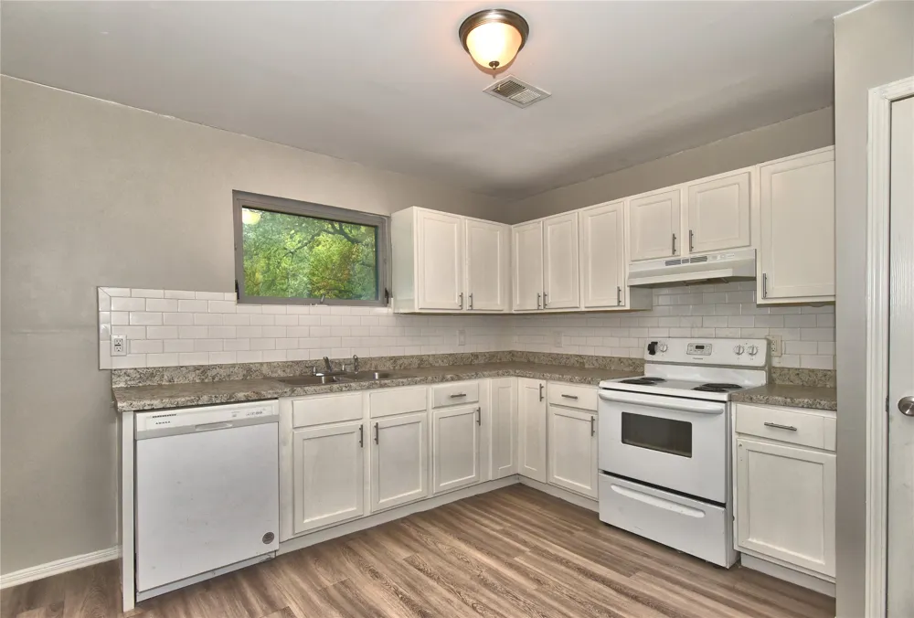 903 Industrial Avenue Sand Springs, OK 74063