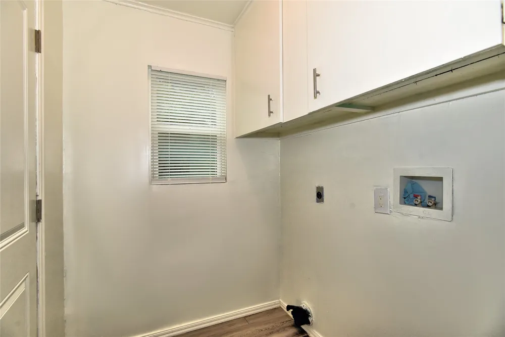 903 Industrial Avenue Sand Springs, OK 74063