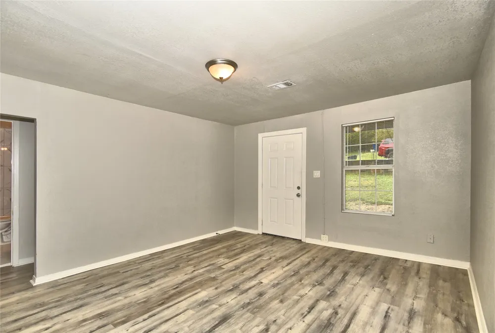 502 Industrial Avenue E Sand Springs, OK 74063