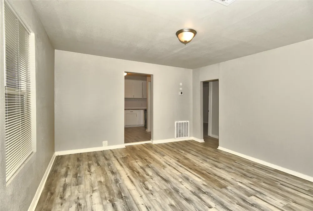 502 Industrial Avenue E Sand Springs, OK 74063