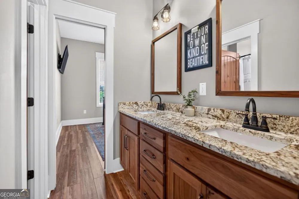 649 Clover DR Social Circle, GA 30025