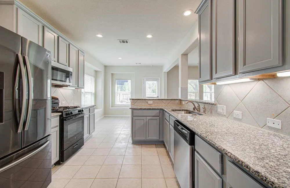 309 Burgundy Drive Alvin, TX 77511