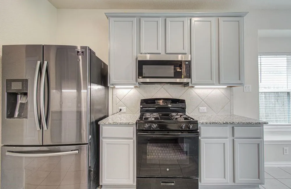 309 Burgundy Drive Alvin, TX 77511